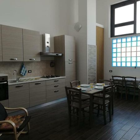 מלון סירקוזה Siracusa Holiday House מראה חיצוני תמונה