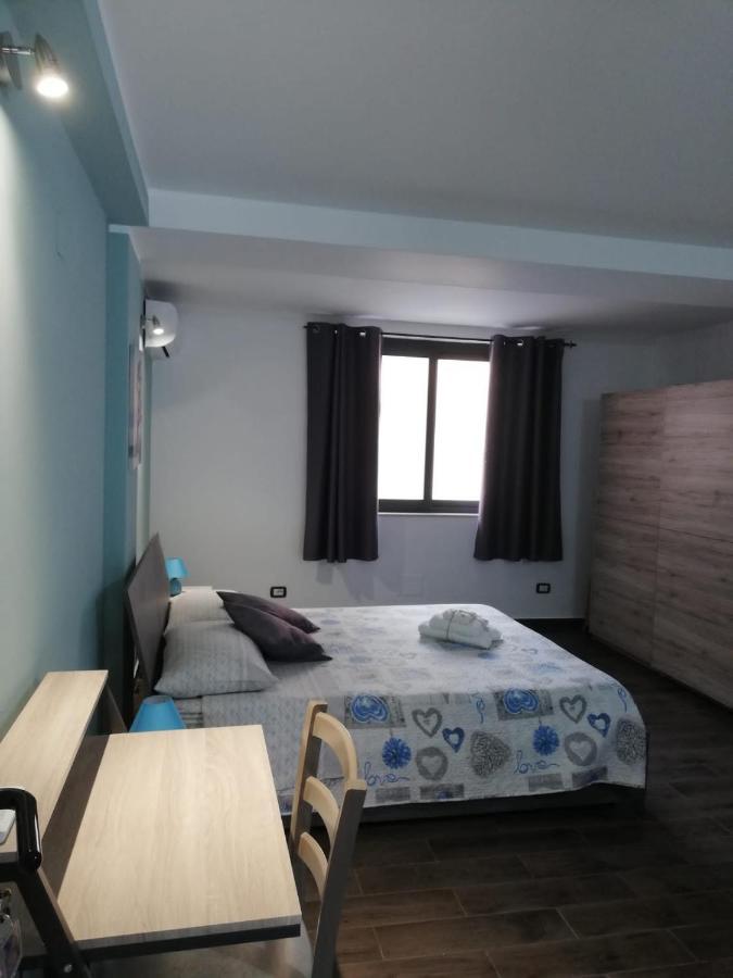 מלון סירקוזה Siracusa Holiday House מראה חיצוני תמונה