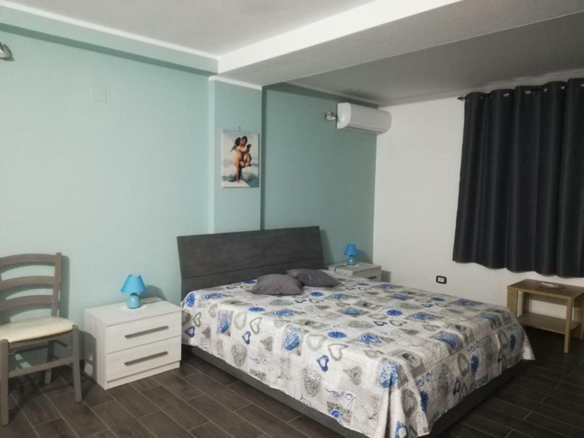 מלון סירקוזה Siracusa Holiday House מראה חיצוני תמונה